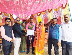 दाइजो र बालविवाहविरुद्ध सशक्त सन्देश: उदाहरणीय विवाहपछि नवदम्पतीलाई मुक्ति नेपालको सम्मान