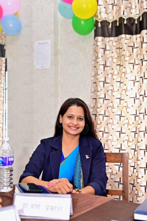 प्रशासनिक विवाद अन्त्य : डा. वर्षा प्रकाशले सम्हालिन् लहान अस्पतालको मेसु जिम्मेवारी