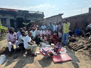 सिरहा:विष्णुपुरमा आगलागीपीडित परिवारलाई रास्वपाको राहत सहयोग